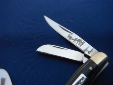 Camco #002M Micarta Stockman Pocket Knife. Closed Original Packaging Camco #002M Micarta Stockman Pocket Knife. Closed Original Packaging