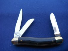 Camco #002M Micarta Stockman Pocket Knife. Closed Original Packaging Camco #002M Micarta Stockman Pocket Knife. Closed Original Packaging