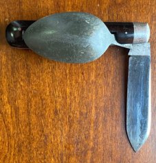 Ulster Knife Co Red Cross knife Ulster Knife Co Red Cross knife