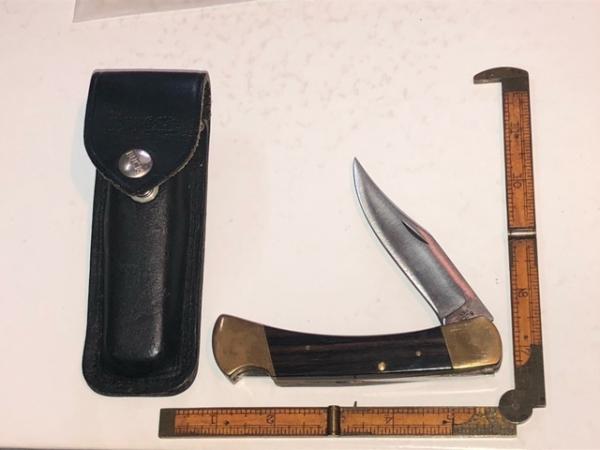 BUCK 110 HUNTING KNIFE INVERTED 2 LINE STAMP, VERY CLEAN 1967 - 1972 BUCK 110 HUNTING KNIFE INVERTED 2 LINE STAMP, VERY CLEAN 1967 - 1972