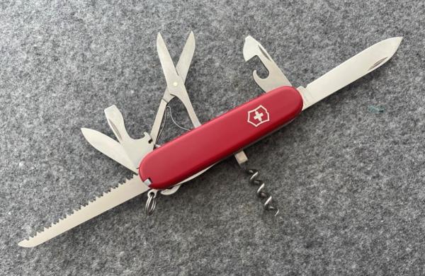 Victorinox OFFICIER SWISS Army knife. Explorer 