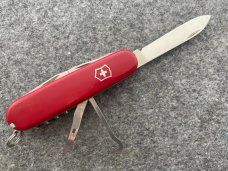 Victorinox OFFICIER SWISS Army knife. Explorer 
