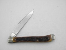 Queen Cutlery #11 Utility: 4 1/8” single blade jack; late 1940s, Rogers bone handles Queen Cutlery #11 Utility: 4 1/8” single blade jack; late 1940s, Rogers bone handles