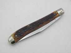 Queen Cutlery #11 Utility: 4 1/8” single blade jack; late 1940s, Rogers bone handles Queen Cutlery #11 Utility: 4 1/8” single blade jack; late 1940s, Rogers bone handles