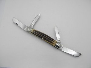 Queen Cutlery Co. #32 Congress in Winterbottom Bone: 4” closed; early 1951 - 1954