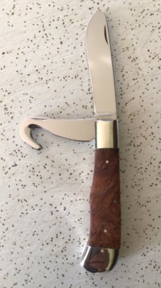 VINTAGE A.G. RUSSELL JAPAN 1997 LARGE TRAPPER w GUT HOOK/ LARGE and BEAUTIFUL KNIFE/ MINT VINTAGE A.G. RUSSELL JAPAN 1997 LARGE TRAPPER w GUT HOOK/ LARGE and BEAUTIFUL KNIFE/ MINT