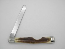 Queen Cutlery #62 large easy open Winterbottom bone: 5 3/8” closed Queen Cutlery #62 large easy open Winterbottom bone: 5 3/8” closed