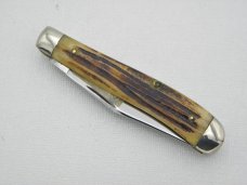 Queen Cutlery #51 Small Trapper Winterbottom bone: 3 1/2” closed, circa 1955 Queen Cutlery #51 Small Trapper Winterbottom bone: 3 1/2” closed, circa 1955