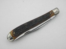 Queen Cutlery #24 Slim Trapper Rogers bone: 4 1/16” closed, 1947, Big “Q” tang stamp, Rogers bone Queen Cutlery #24 Slim Trapper Rogers bone: 4 1/16” closed, 1947, Big “Q” tang stamp, Rogers bone