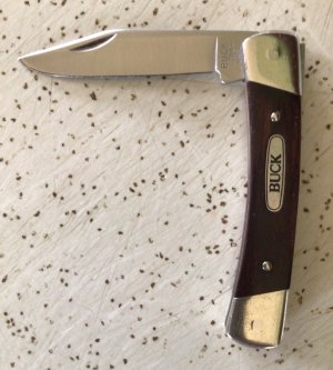 VINTAGE BUCK USA 704- 1992 MAVERICK POCKET KNIFE / SWEET BLADE 