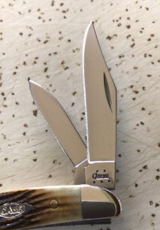 CASE XX BONE 6220 2005 PEANUT POCKET KNIFE/ NOS/ KNIFE GLOWS it’s MINT CASE XX BONE 6220 2005 PEANUT POCKET KNIFE/ NOS/ KNIFE GLOWS it’s MINT