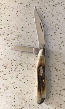CASE XX BONE 6220 2005 PEANUT POCKET KNIFE/ NOS/ KNIFE GLOWS it’s MINT CASE XX BONE 6220 2005 PEANUT POCKET KNIFE/ NOS/ KNIFE GLOWS it’s MINT