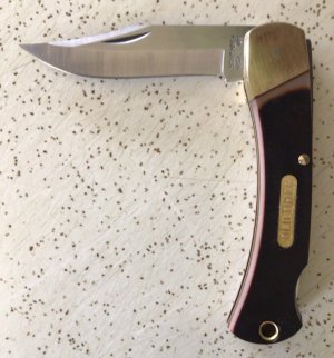 VINTAGE SCHRADE USA 6OT “OLD TIMER” LOCKBACK KNIFE/ GORGEOUS BLADE on THIS KNIFE  