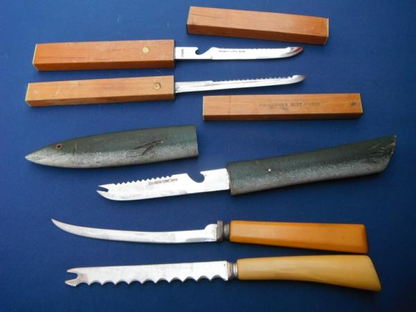 Set of Floating Fish Knives, fishing knives, fish prep-knives, 3 Wood Scabbard Stainless Japan 2 US Set of Floating Fish Knives, fishing knives, fish prep-knives, 3 Wood Scabbard Stainless Japan 2 US