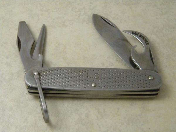 Camillus US 1975 Metal Camp/Scout/Utility Knife