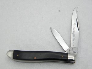 Queen Cutlery Gamekeeper Series Mode 314 Peanut, 1976: 2 3/8” closed, black Micarta