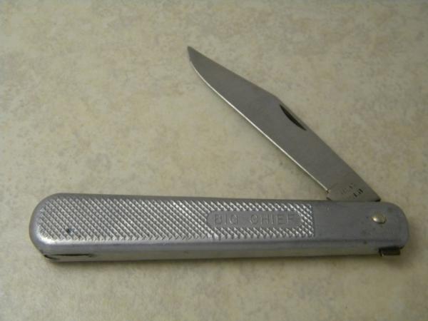 Queen Steel #45 Big Chief Cast Aluminum Daddy Barlow Knife Queen Steel #45 Big Chief Cast Aluminum Daddy Barlow Knife