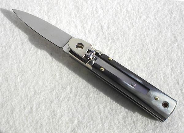 NEW A.G.A. CAMPOLIN CLASSIC 6" SLIMLINE LEVERLOCK GENUINE BRAZILIAN HORN