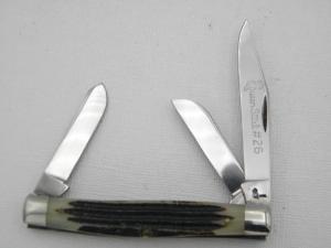 Queen Cutlery #26 Stockman Winterbottom bone:  3 3/8” closed, 1958 - 1960