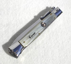 NEW OLD STOCK 1980's ITALIAN STILETTO 9" GENUINE BRAZILIAN HORN SWING GUARD LOCK BACK 