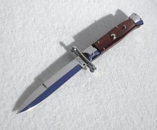 NEW OLD STOCK 1980's ITALIAN STILETTO 9" GENUINE SNAKEWOOD SWING GUARD  