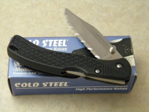 Cold Steel Japan 34 MCS Voyager Clip Point Serrated Lockback Knife
