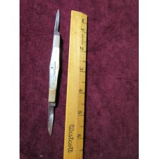 Antique W & S Horrobin Sheffield 2 Blade Mother of Pearl Pocket Knife. Antique W & S Horrobin Sheffield 2 Blade Mother of Pearl Pocket Knife.