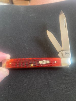 2005 Case XX USA 6285 SE Beautiful Red Bome Handle Doctors Knife With Two Stainless Steel Blades New