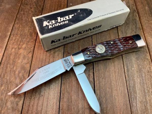 Ka-Bar Gunstock Brown Jigged Bone 1980 Knife Collectors Club Ka-Bar Gunstock Brown Jigged Bone 1980 Knife Collectors Club