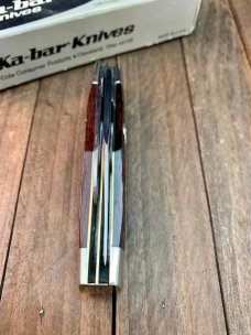Ka-Bar Gunstock Brown Jigged Bone 1980 Knife Collectors Club Ka-Bar Gunstock Brown Jigged Bone 1980 Knife Collectors Club