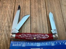 Winchester Small Stockman Red Jigged Bone 1995 Queen Made Winchester Small Stockman Red Jigged Bone 1995 Queen Made