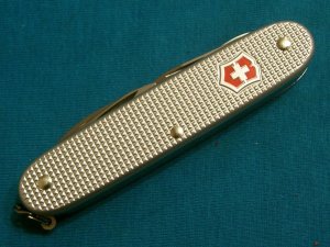 VICTORINOX PIONEER X 0823126 SILVER SAK SWISS ARMY CAMP FOLDING POCKET KNIFE KNIVES OLD