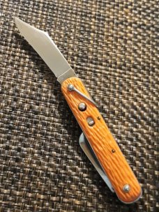 Schrade Walden New York Paratrooper Knife Schrade Walden New York Paratrooper Knife