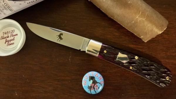 Great Eastern Cutlery Tidioute #745120 Mustang, Black Plum Jigged Bone Handle, New (GEC 74) Great Eastern Cutlery Tidioute #745120 Mustang, Black Plum Jigged Bone Handle, New (GEC 74)