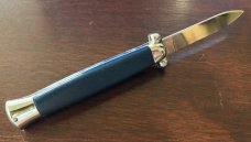 Super Automatic Out The Front, Blue Handle, Hard To Find Variation, Marked STAINLESS STEEL, Unused Super Automatic Out The Front, Blue Handle, Hard To Find Variation, Marked STAINLESS STEEL, Unused