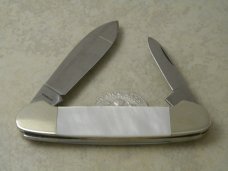 United Boker Germany Pearl "1988 Old Dominion Knife Collectors Association" Canoe Knife United Boker Germany Pearl "1988 Old Dominion Knife Collectors Association" Canoe Knife