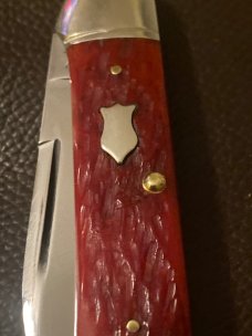 1997 Crandall Bradford Pa Beautiful Red Bone Handle Canoe With Dimpled Bolsters & Two Blades 1997 Crandall Bradford Pa Beautiful Red Bone Handle Canoe With Dimpled Bolsters & Two Blades