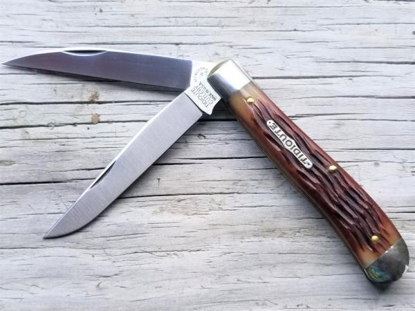 Great Eastern Cutlery Improved Trapper Tidioute Antique Amber Bone 488217 (2017) Great Eastern Cutlery Improved Trapper Tidioute Antique Amber Bone 488217 (2017)