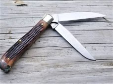 Great Eastern Cutlery Improved Trapper Tidioute Antique Amber Bone 488217 (2017) Great Eastern Cutlery Improved Trapper Tidioute Antique Amber Bone 488217 (2017)