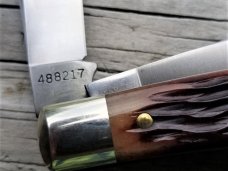 Great Eastern Cutlery Improved Trapper Tidioute Antique Amber Bone 488217 (2017) Great Eastern Cutlery Improved Trapper Tidioute Antique Amber Bone 488217 (2017)
