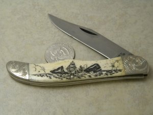 Case XX Stainless USA 3 Dot (1977) W165 SSP SAB Scrimshawed Bone Moby Dick Folding Hunter Knife  