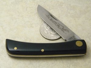 Case XX Stainless USA 10 Dot Black 2137 Sod Buster Jr. Knife