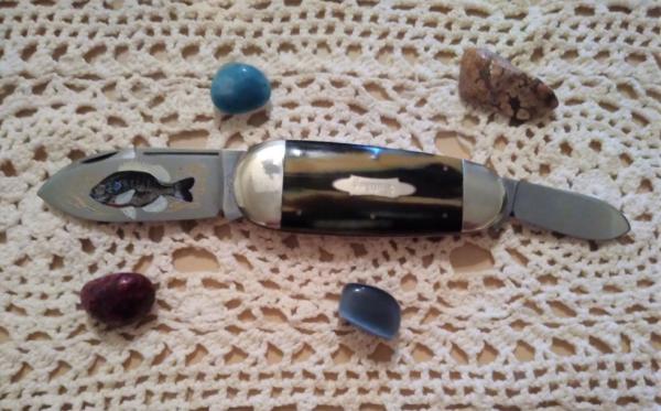 Bulldog Bluegill Sunfish Knife ~~  $90.00  ~~