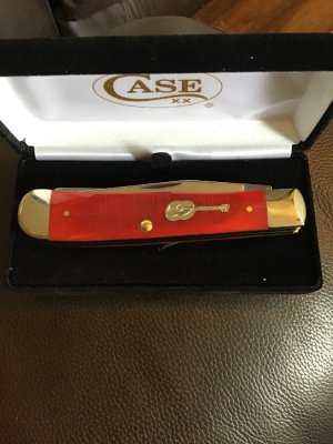NEW 2020 CASE XX USA 6254 SS DARK RED BONE SAWCUT TRAPPER JOHN MICHAEL MONTGOMERY LIMITED EDITION