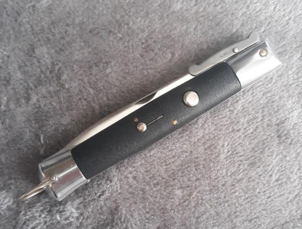 Vintage 1980's Large Korean Rizzuto excellent! Vintage 1980's Large Korean Rizzuto excellent!