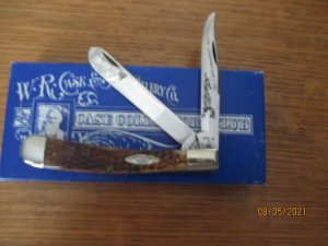 CASE COLLECTORS CLUB  1982 (2ND ED) KNIFE, 6251 SS SP, RED BONE LARGE TRAPPER