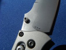 NOS/NIB BENCHMADE/H&K SNODY design Axis Lock original box/paperwork, w/2 HK stickers & a H&K koozie! NOS/NIB BENCHMADE/H&K SNODY design Axis Lock original box/paperwork, w/2 HK stickers & a H&K koozie!