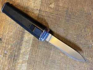 older OTF Out the Front Auto  c1980s fast shipping made in Taiwan mint condition