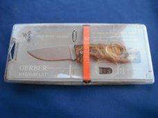 NOS/NIB Gerber 600 Folding Lock-back pocket Knife, Portland OR USA Made in the USA!!!  Camo W/Sheath