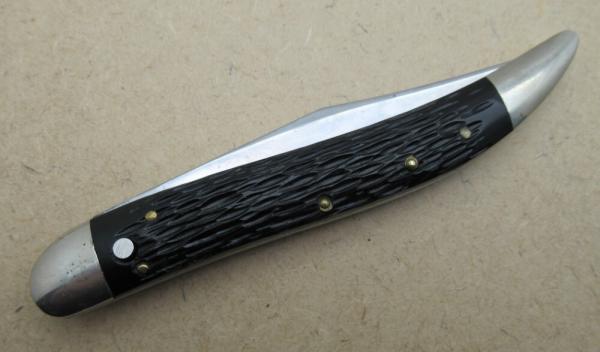 Vintage Switchblade Queen Cutlery USA . .....................................................(007)